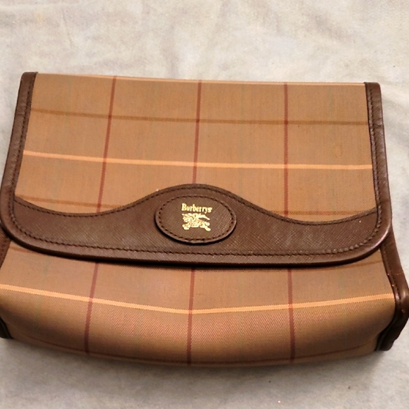 Burberry Brown Plaid Vintafe Pouch - Picture 1 of 7